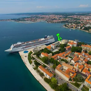 Lenny Zadar